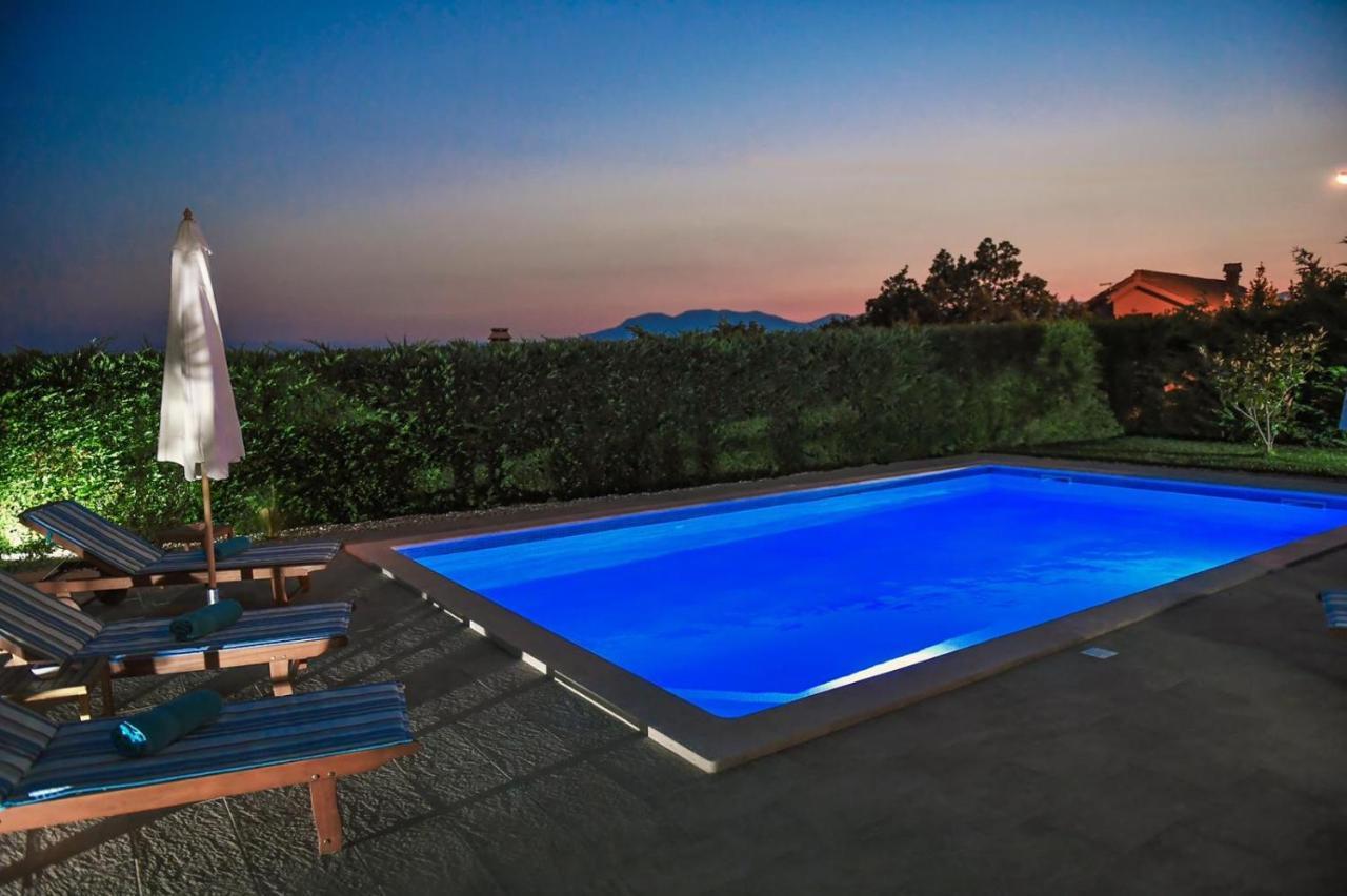 *****Pool House With Beautiful Seaview,Big Garden And Old Tavern***** Rijeka Zewnętrze zdjęcie